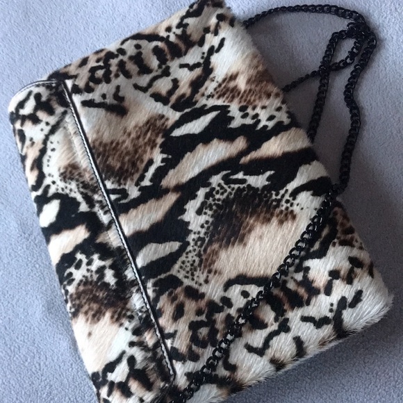 Designer fur clutch - Picture 6 of 7